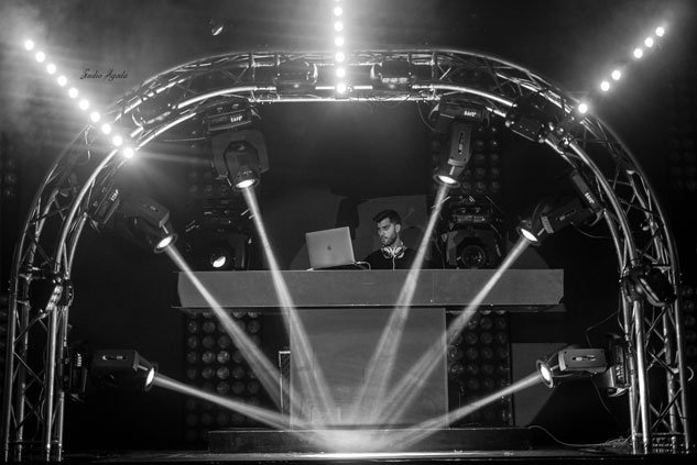 לחתונה מהסרטים  Dj Tomer Kimhi | תקליטן לחתונה מומלץ במחיר מיוחד לאיזור המרכז,ירושלים והסביבה